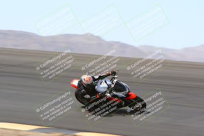 media/Apr-10-2022-SoCal Trackdays (Sun) [[f104b12566]]/Bowl (11am)/